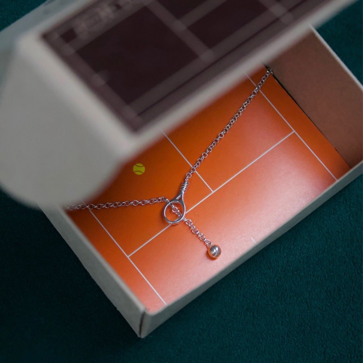 Сребърно колие "Game Set Match"